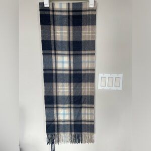 NWT Andrew Stewart scarf Scotland 100% Cashmere made in Italy